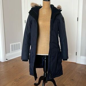 Nobis women’s long down winter jacket in size small